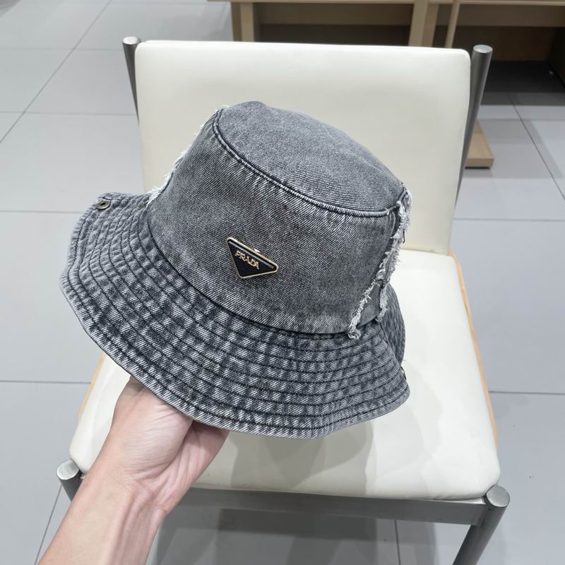Prada hat (287)