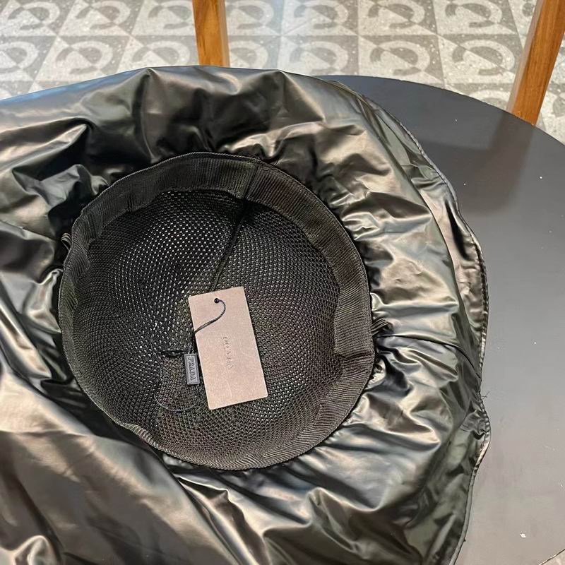 Prada hat (294)