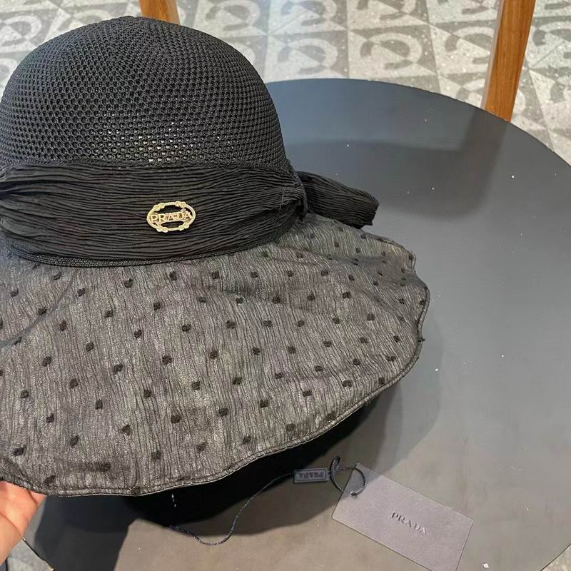 Prada hat (295)