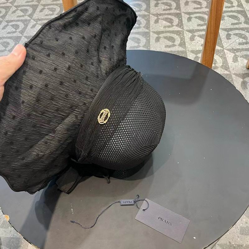 Prada hat (296)