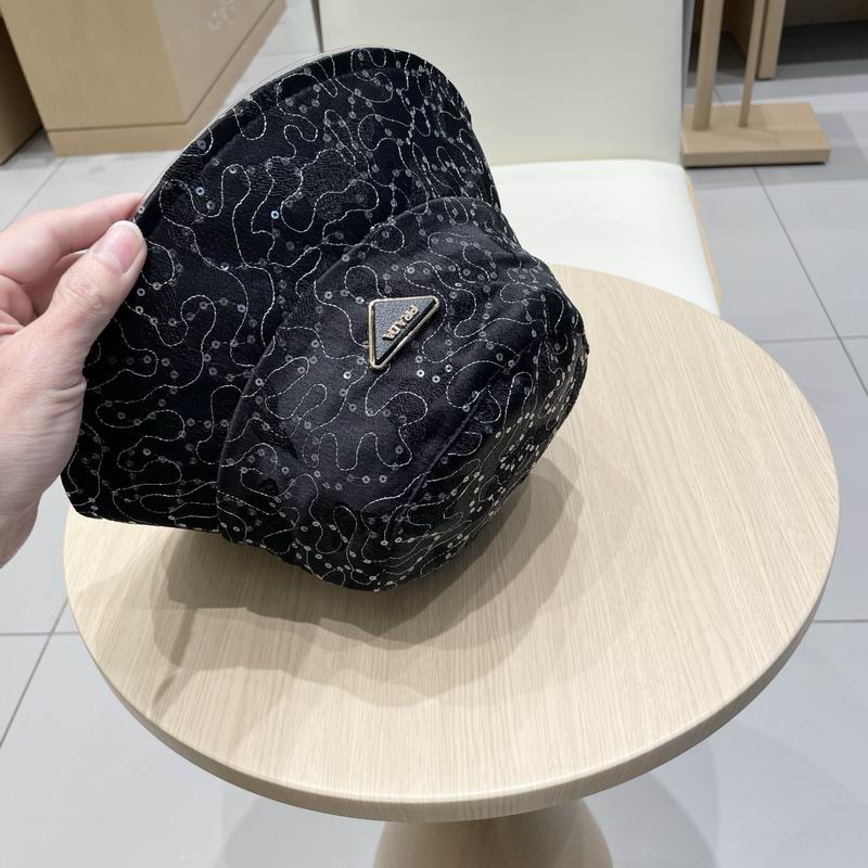 Prada hat (298)