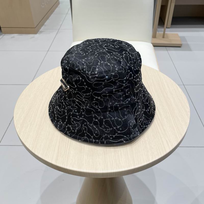 Prada hat (299)