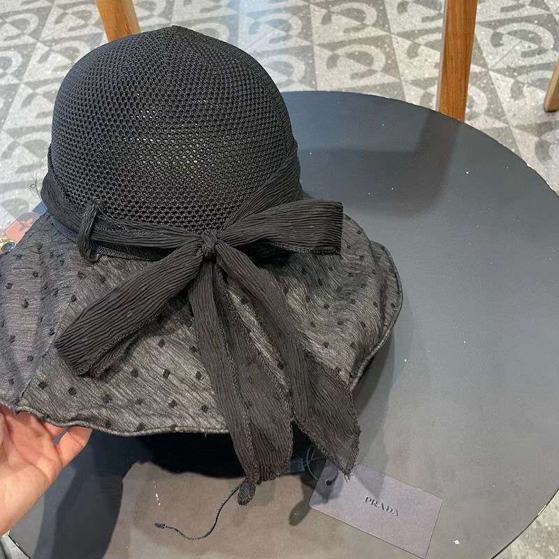Prada hat (299)