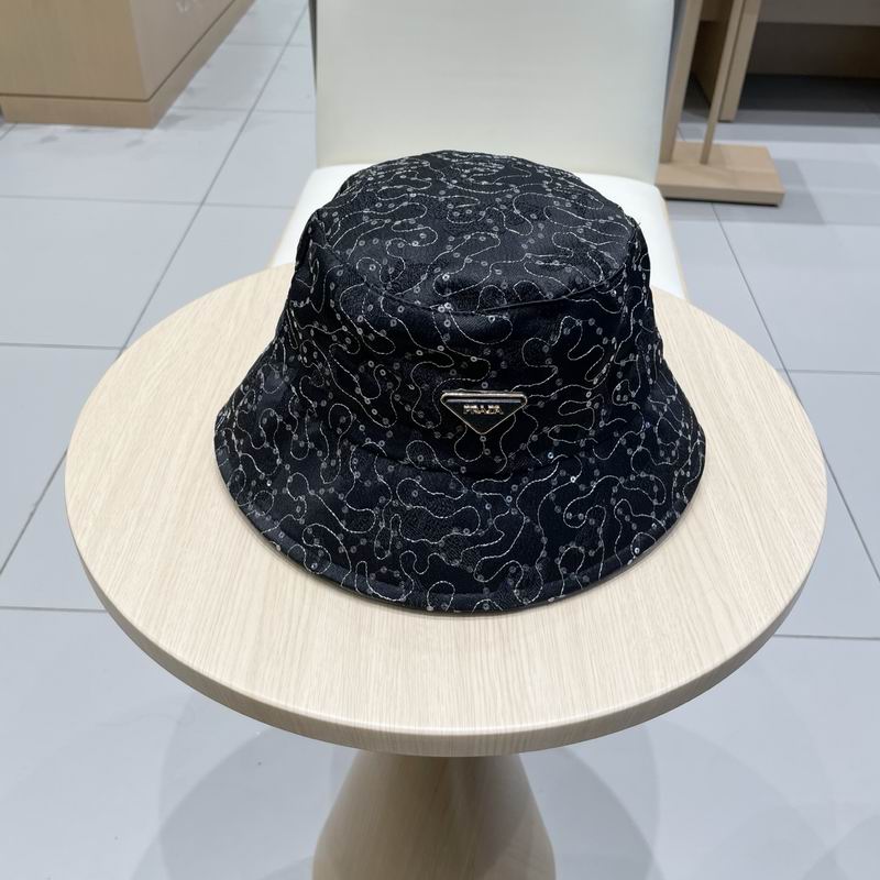 Prada hat (300)