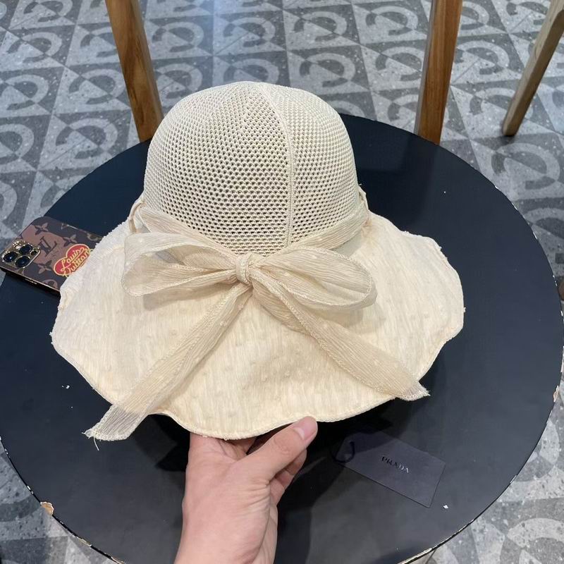 Prada hat (310)
