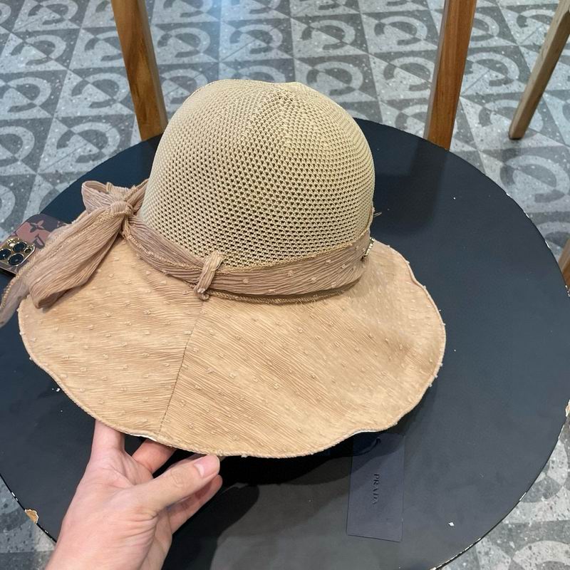Prada hat (318)