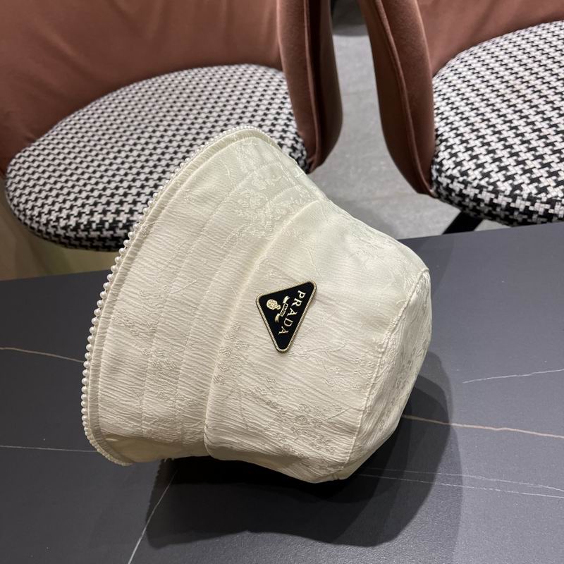 Prada hat (322)