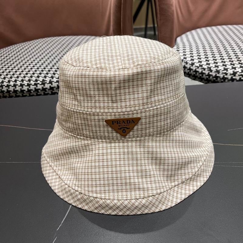 Prada hat (339)