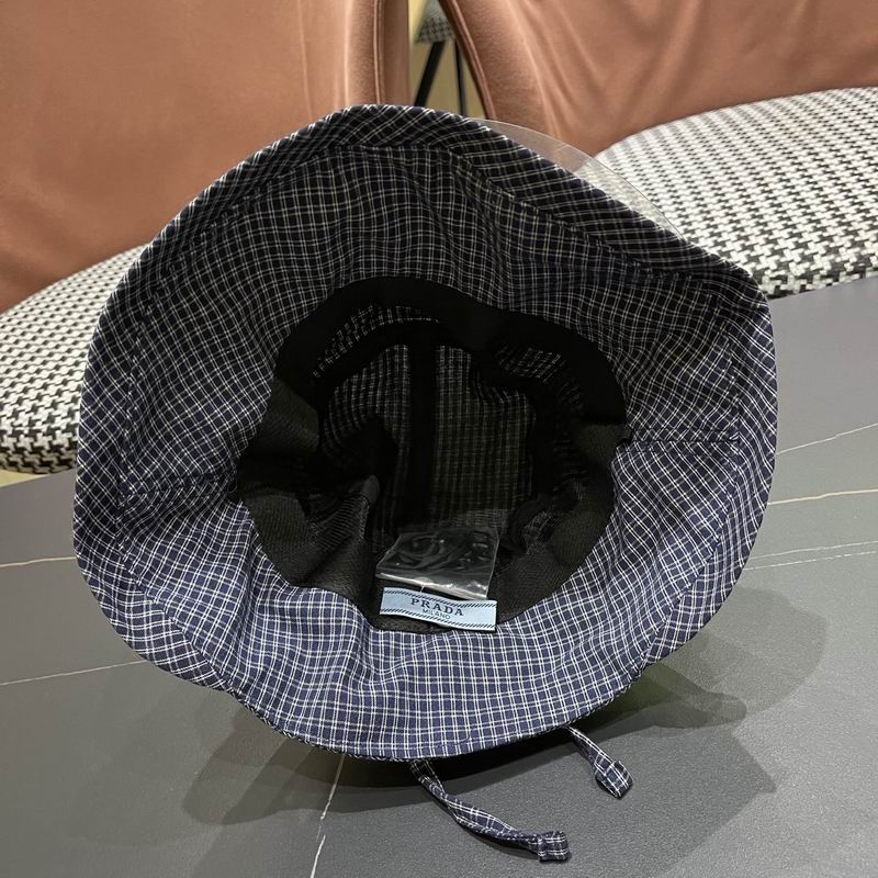Prada hat (341)