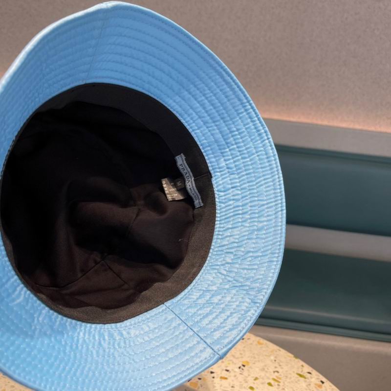 Prada hat (379)