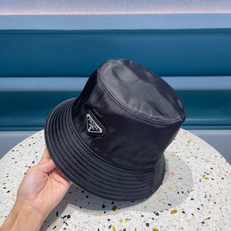 Prada hat (400)