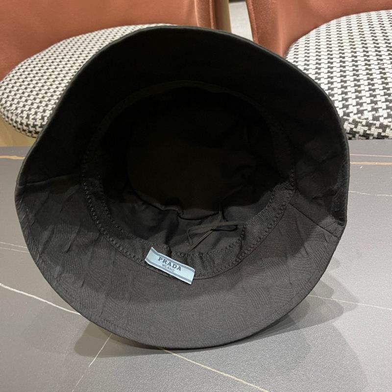 Prada hat (414)