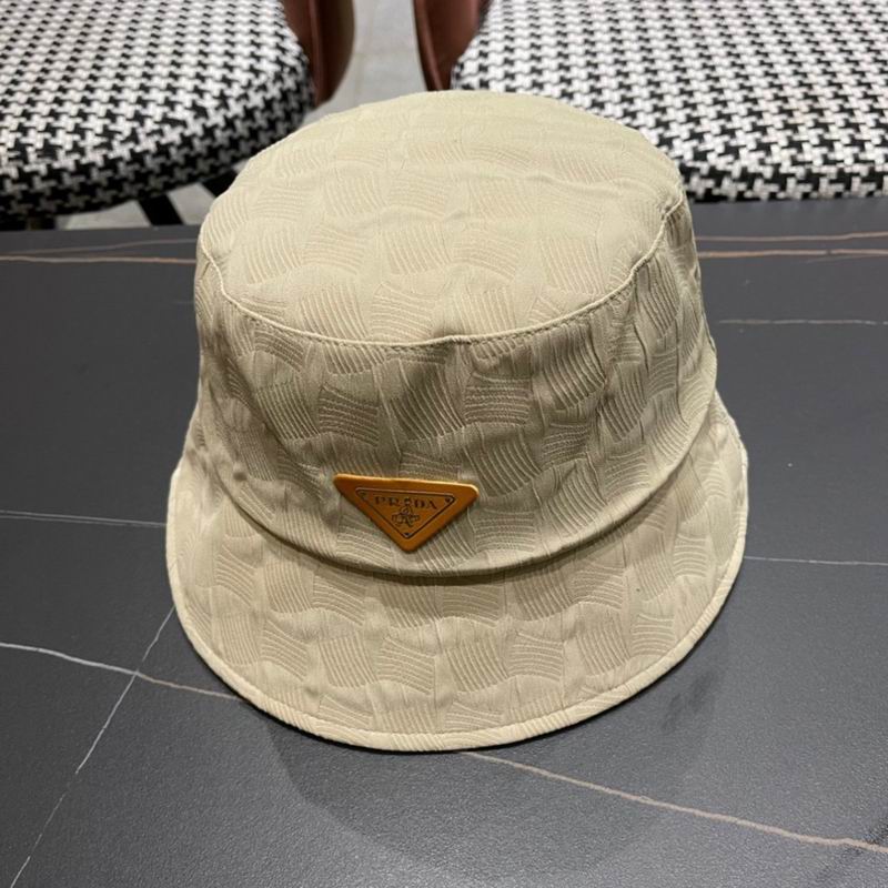 Prada hat (432)