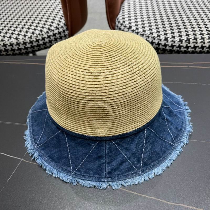Prada hat (438)