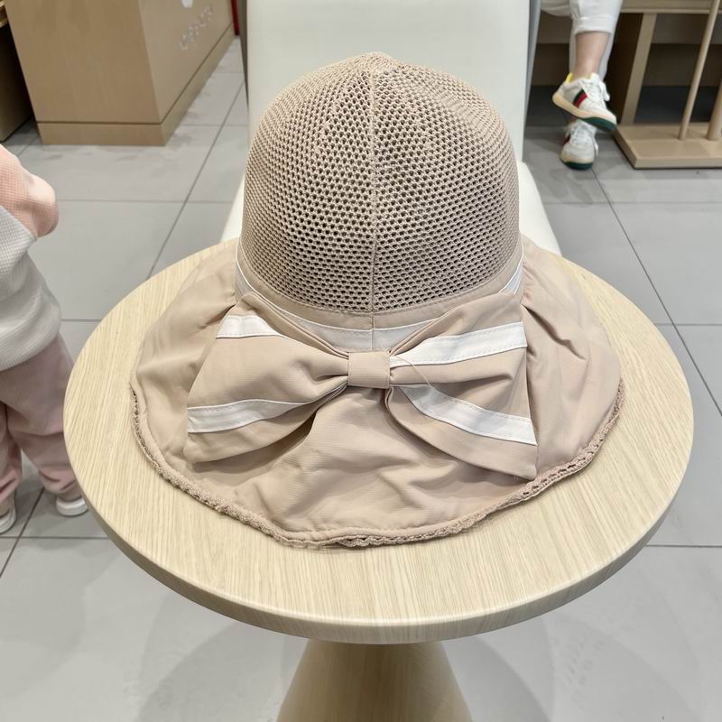 Prada hat (479)