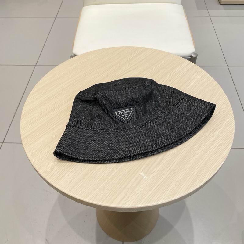 Prada hat (595)