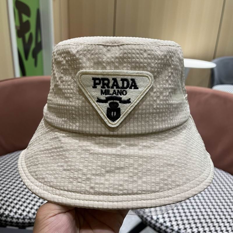 Prada hat (619)