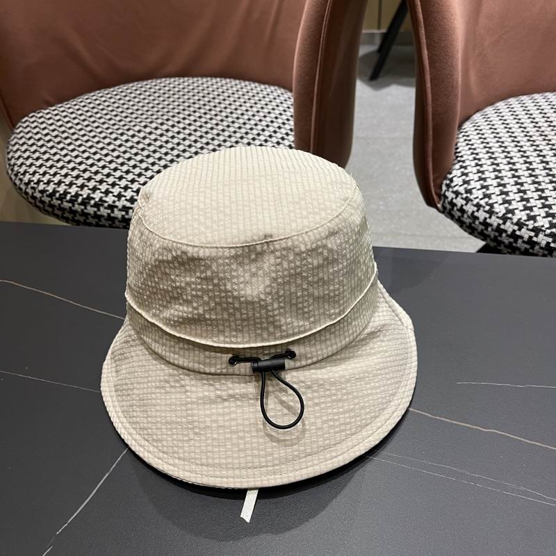 Prada hat (622)