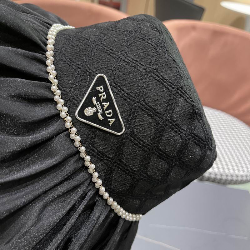 Prada hat (67)