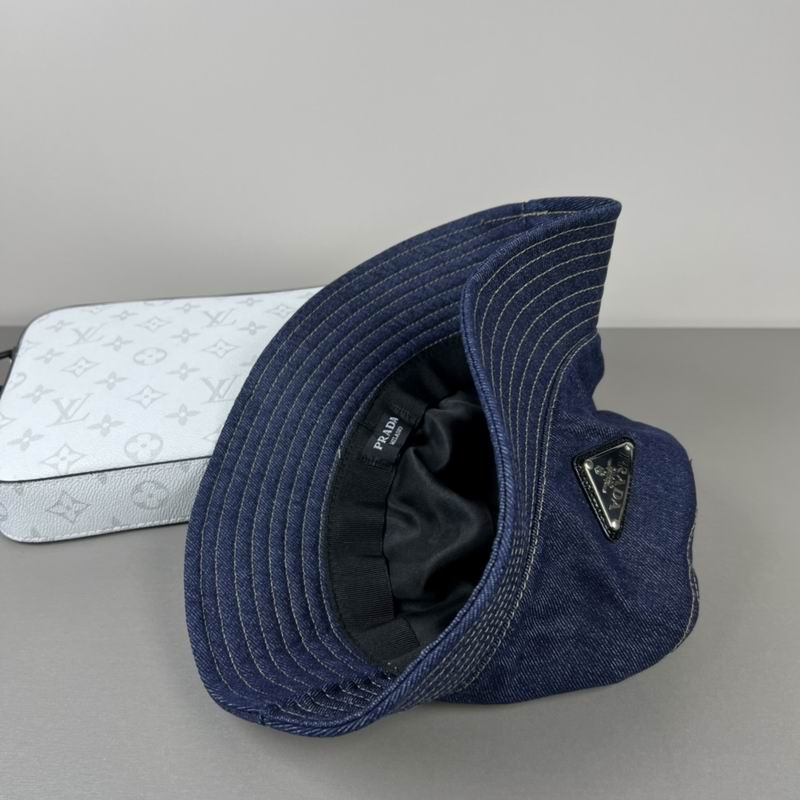 Prada hat dx (24)