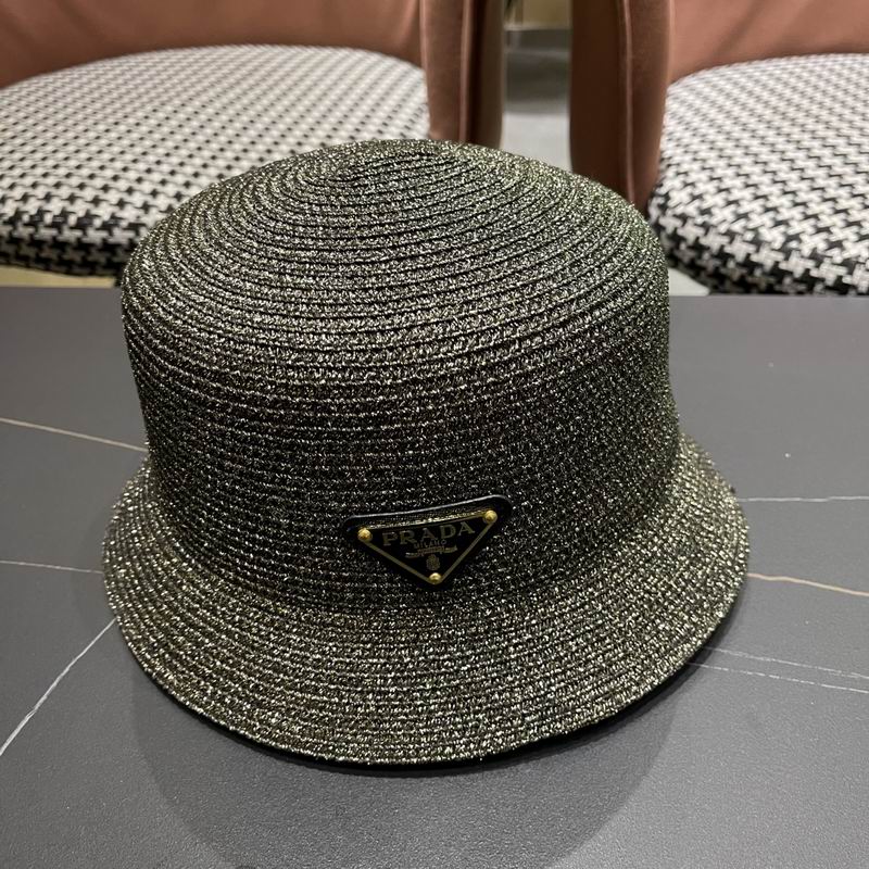 Prada top hat (180)
