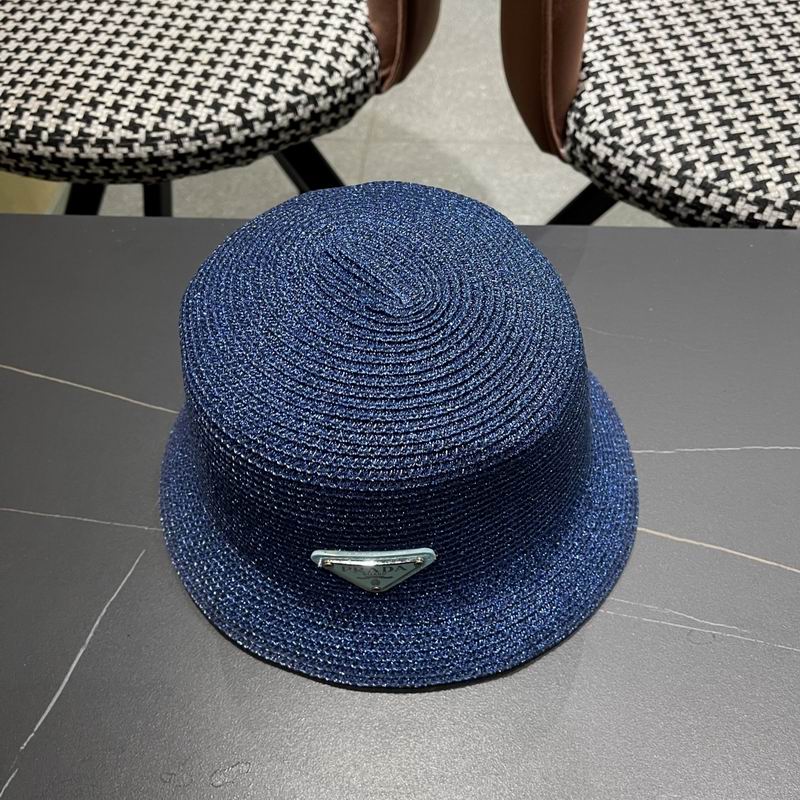 Prada top hat (194)