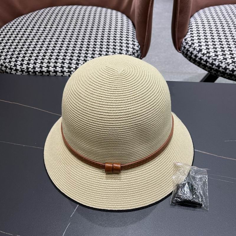 Prada top hat (232)