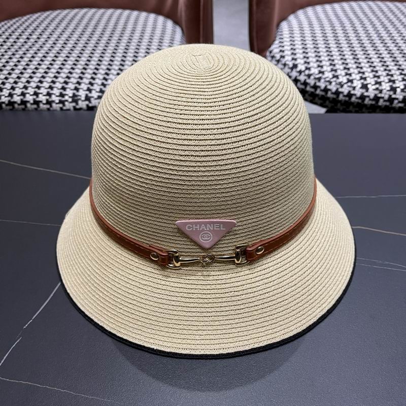 Prada top hat (236)