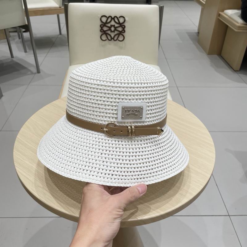 Prada top hat (280)