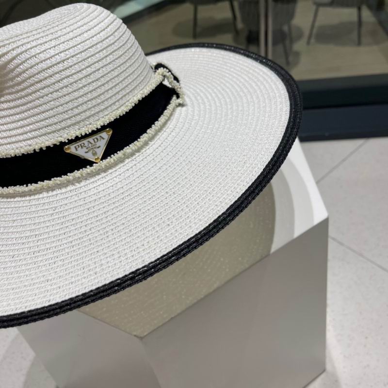 Prada top hat (292)