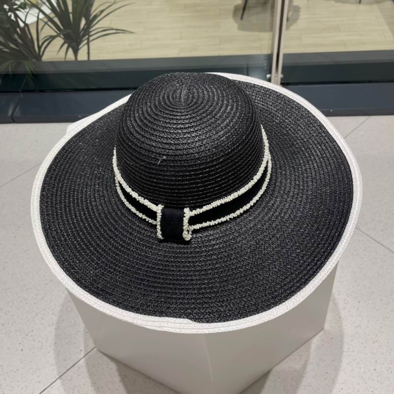 Prada top hat (303)