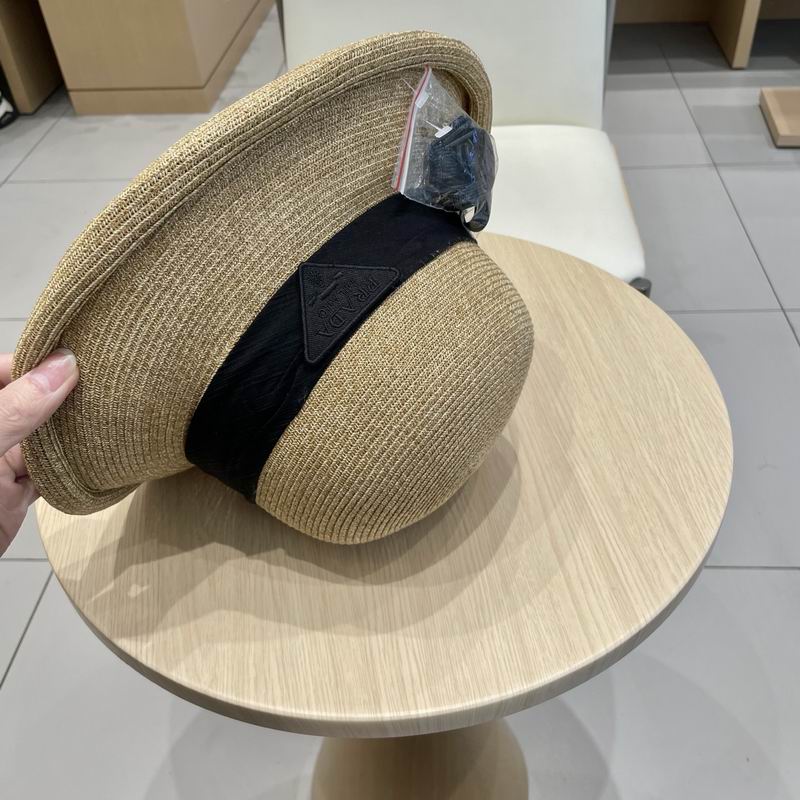 Prada top hat (346)