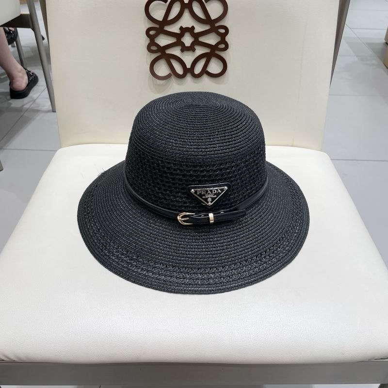 Prada top hat (362)