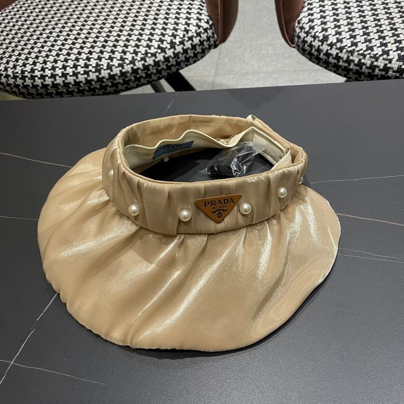 Prada visor (60)
