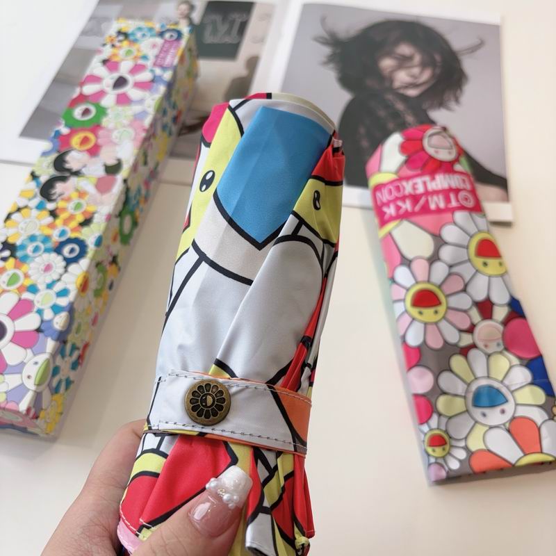 Takashi Murakami in Roppongi Umbrella (3)