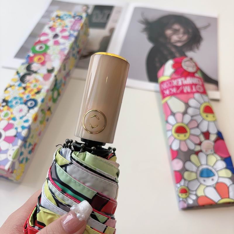 Takashi Murakami in Roppongi Umbrella (5)