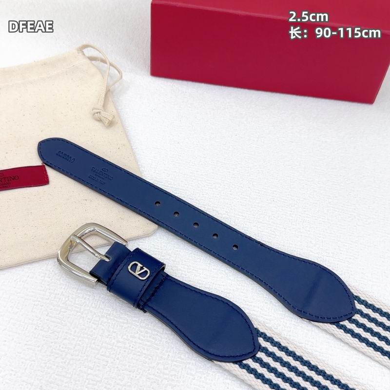 Valentino belt 25mmX90-115cm 8L (16)