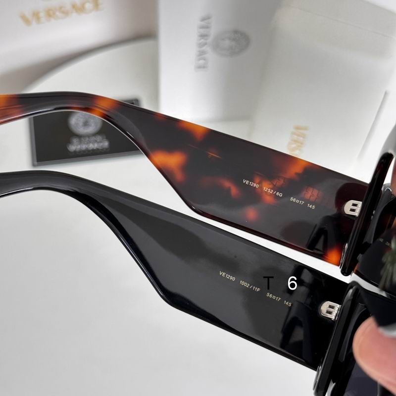 Versace VE129 56 17-145 e07
