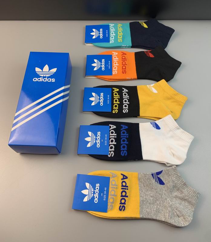 Adidas socks (2)