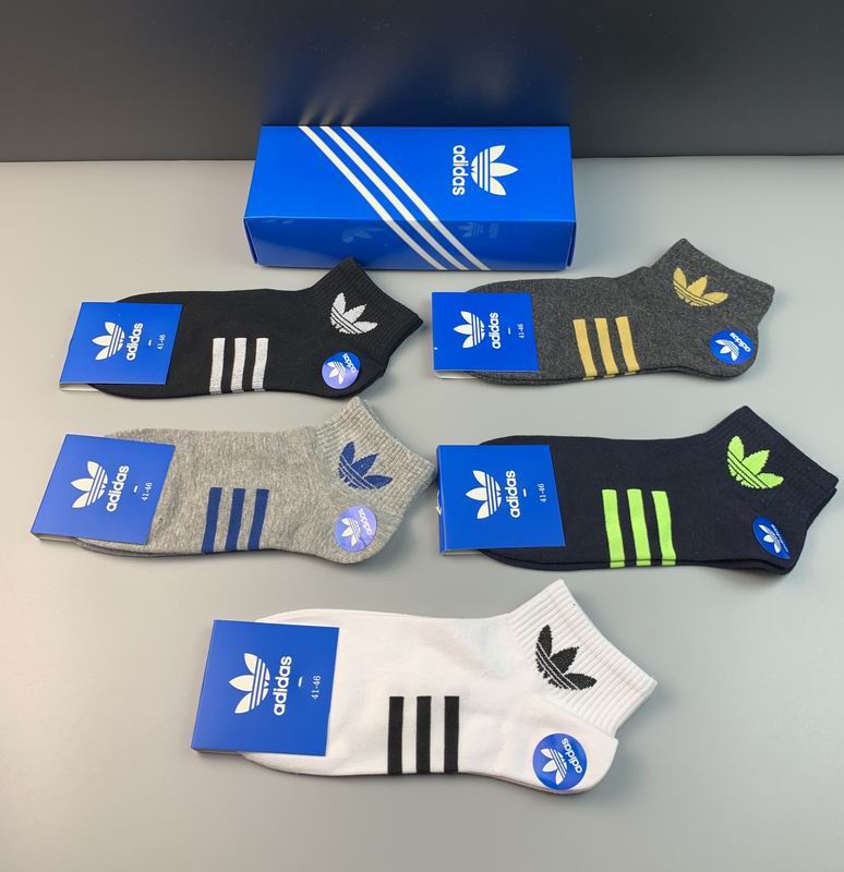 Adidas socks  (1)