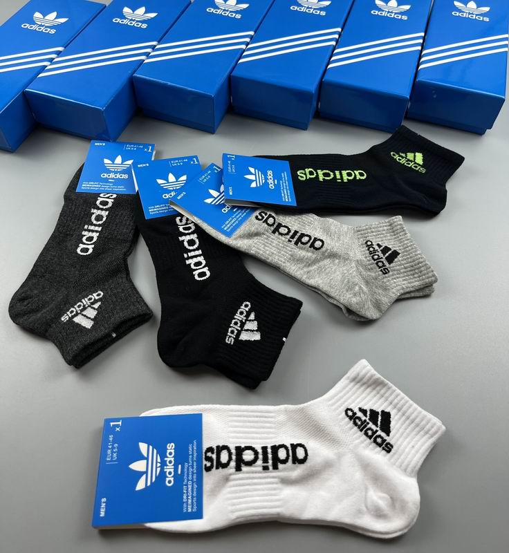 Adidas socks  (1)