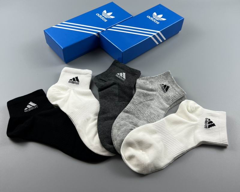 Adidas socks  (1)