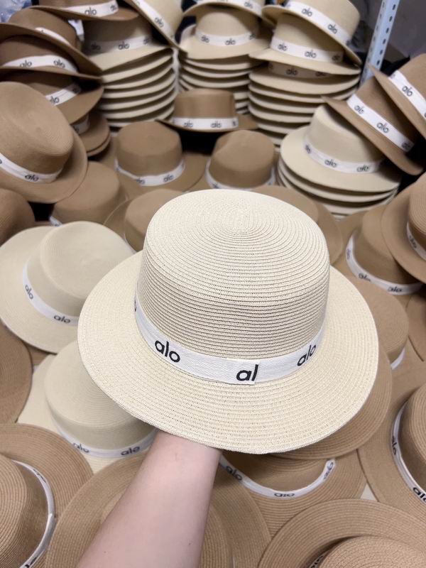 Alo top hat dx (149)