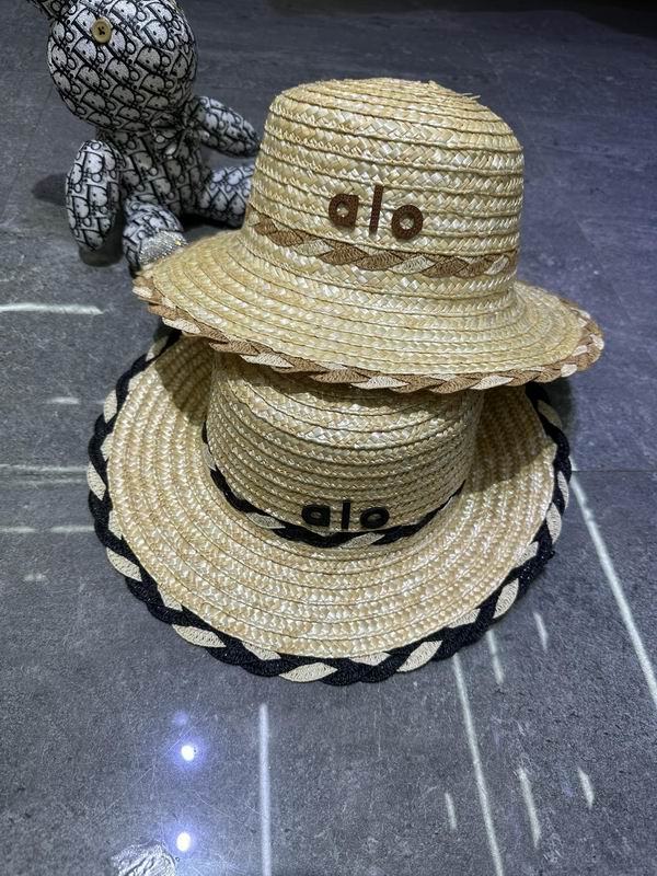 Alo top hat dx (265)