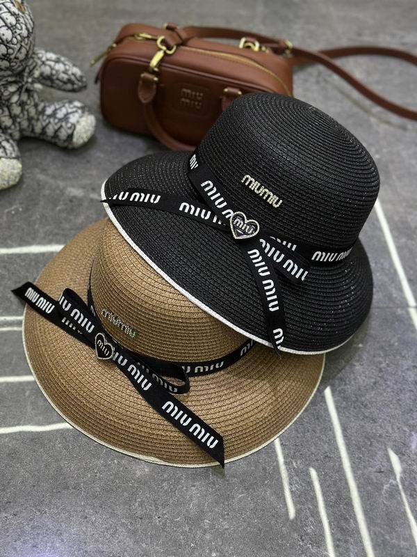 Alo top hat dx (306)