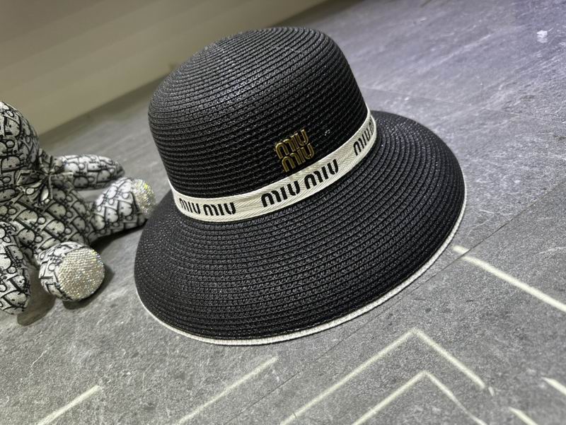 Alo top hat dx (319)