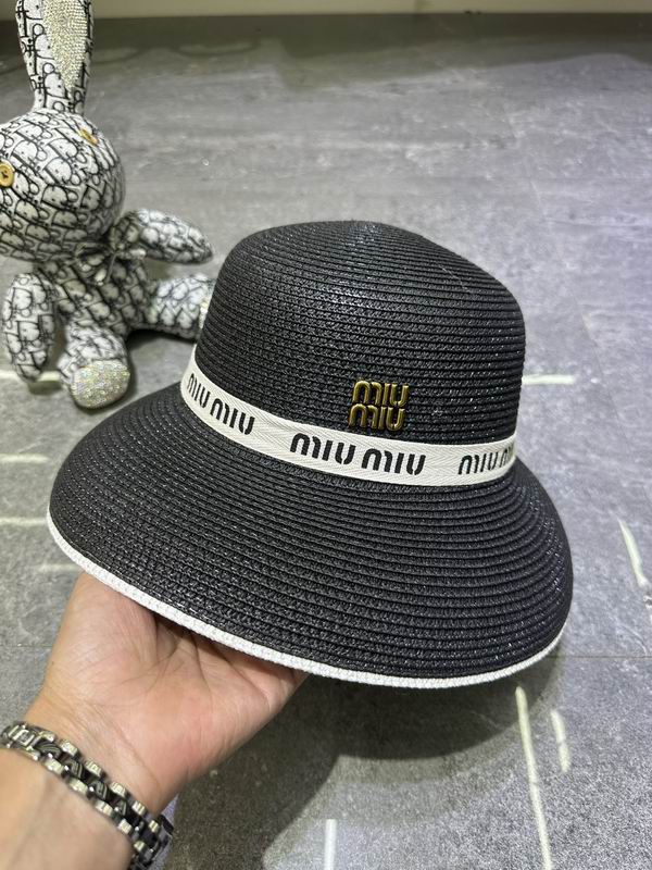 Alo top hat dx (320)