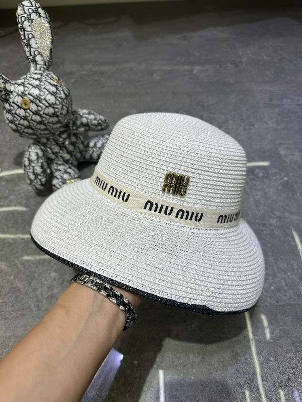 Alo top hat dx (324)