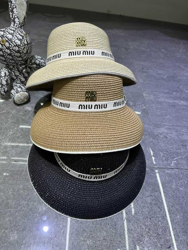 Alo top hat dx (329)