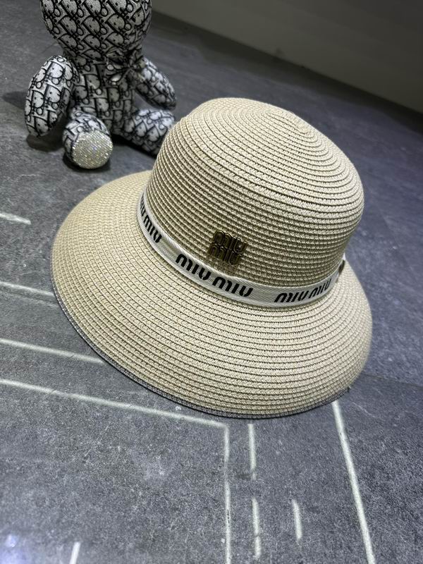 Alo top hat dx (331)